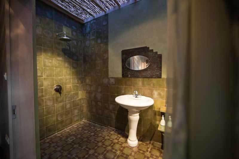 Barissan Apartemen Seminyak (Bali)